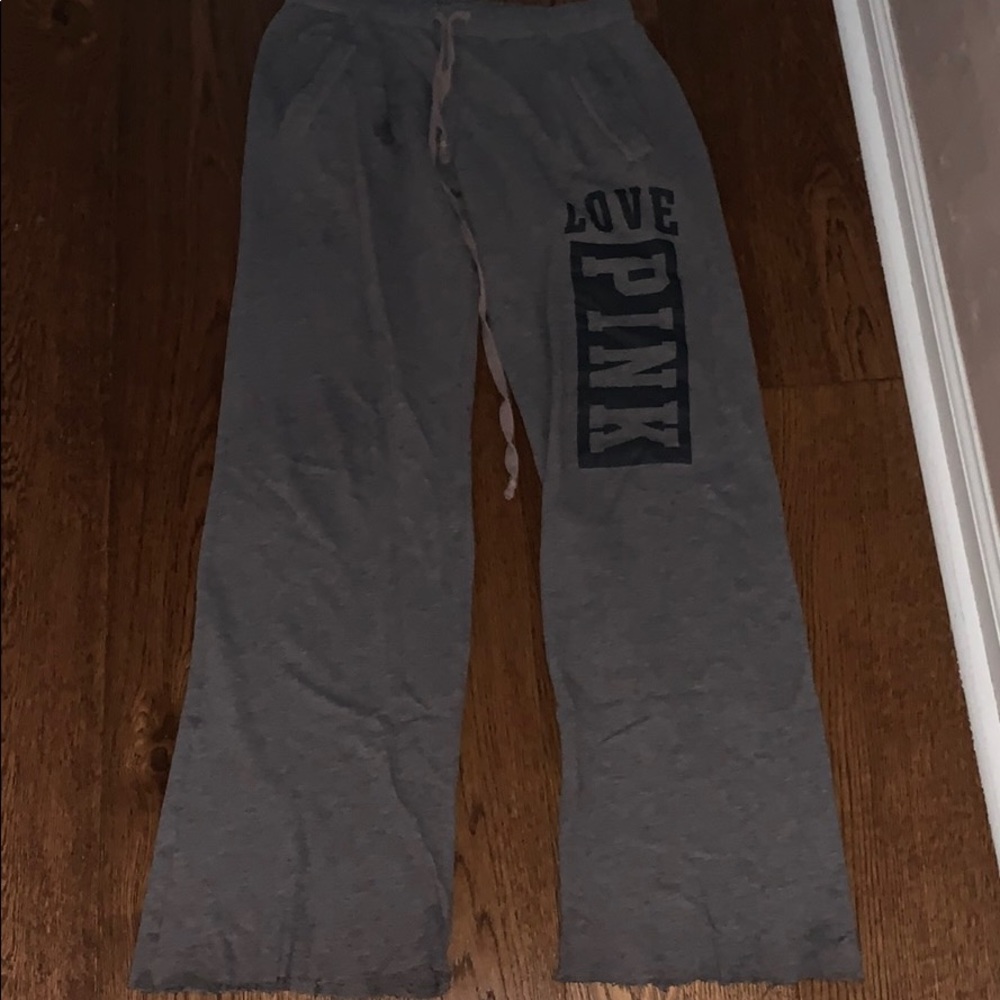 VSPINK GRAY SWEATPANTS